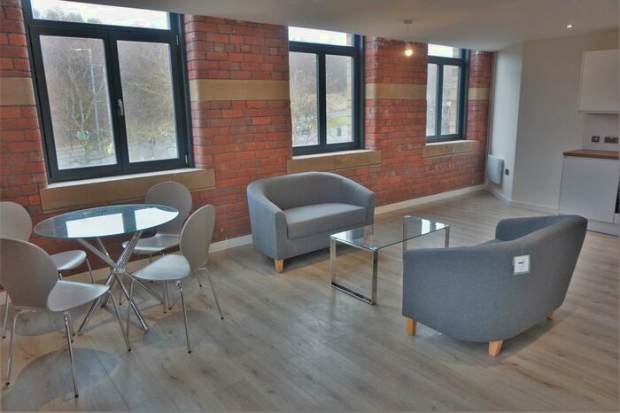 2 Bedroom Flat To Rent In Apartment 216, Conditioning House, Cape Street, Bradford BD1