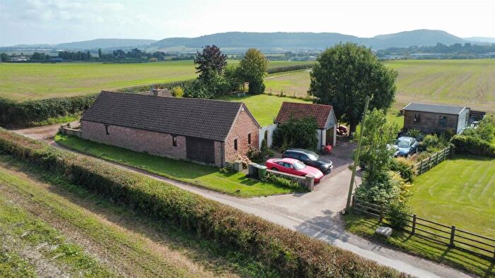 3 Bedroom Barn Conversion For Sale In Brampton Abbotts, Ross-On-Wye, HR9