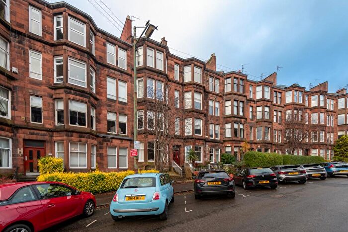 2 Bedroom Flat To Rent In Novar Drive, Flat -, Hyndland, Glasgow, G12
