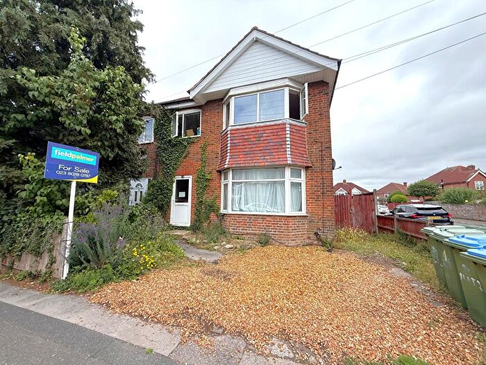 4 Bedroom Semi-Detached House For Sale In Wilton Road, Upper Shirley, Southampton, SO15