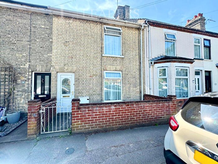 3 Bedroom Terraced House To Rent In Stradbroke Road, Lowestoft, NR33