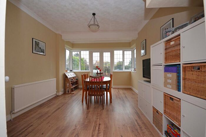 4 Bedroom Detached House For Sale In Northdown Park Road, Margate, CT9