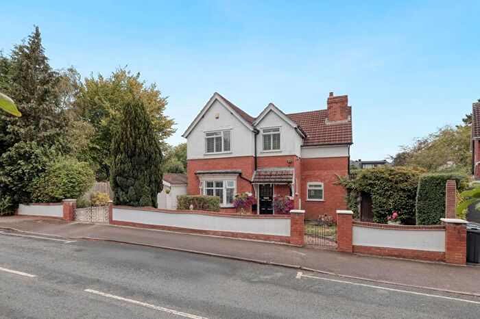 3 Bedroom Detached House For Sale In Selly Wick Road, Selly Park, B29