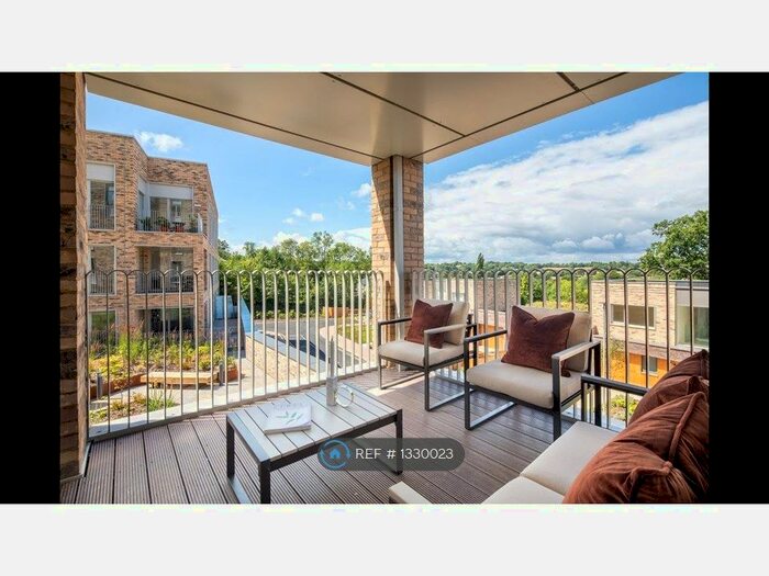 2 Bedroom Flat To Rent In Beddington House, London, NW7