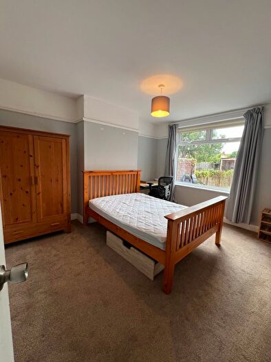 4 Bedroom Semi-Detached House To Rent In Filton Avenue, Bristol, BS7