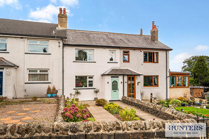 3 Bedroom Terraced House For Sale In Canada Road, Rawdon, Leeds, LS19