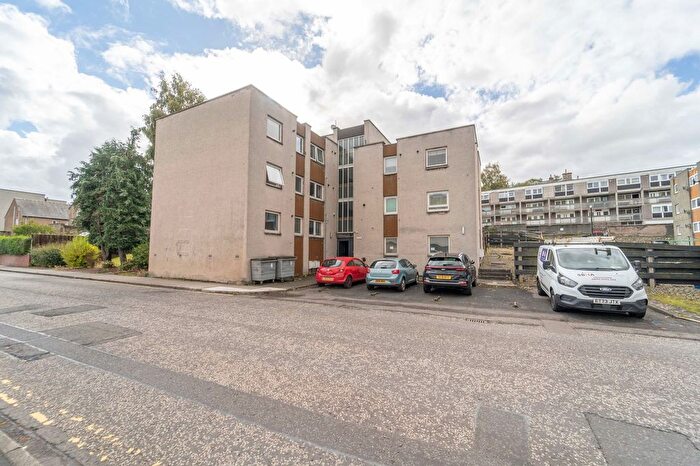 2 Bedroom Flat For Sale In Huddersfield Street, Galashiels, TD1