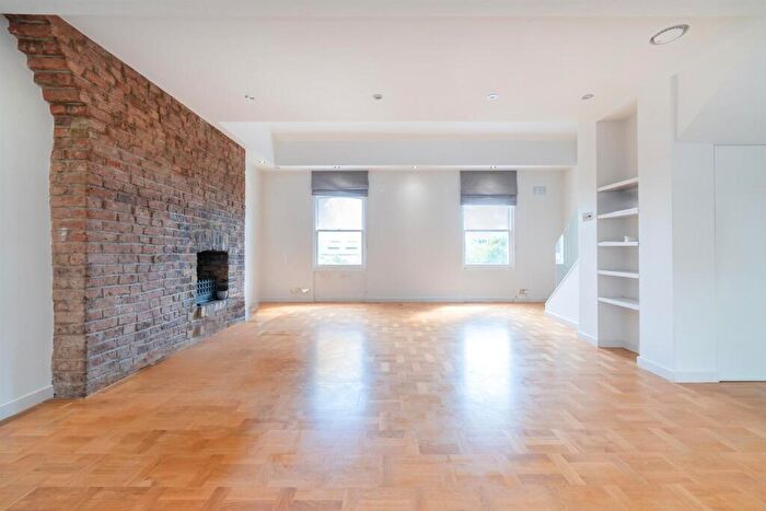 4 Bedroom Apartment To Rent In Regent's Park Road, London, NW1