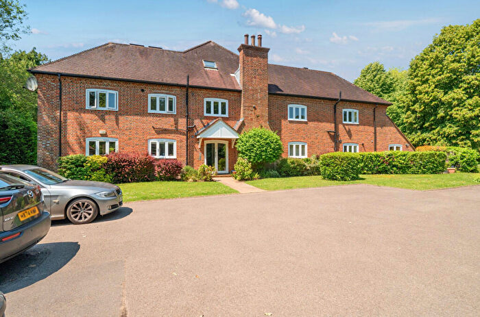 2 Bedroom Flat For Sale In Hambledon Park, Hambledon, Godalming, Surrey, GU8