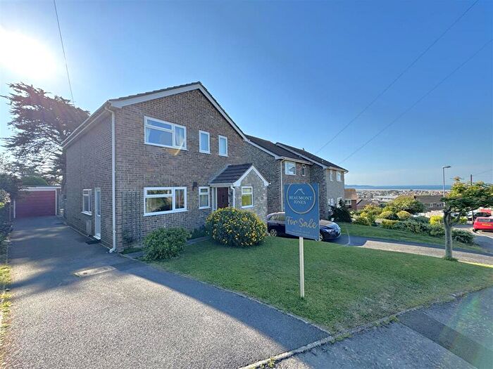 4 Bedroom Detached House For Sale In Boulton Close, Wyke Regis, DT4