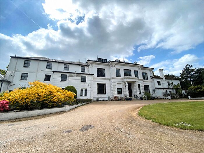 3 Bedroom Flat To Rent In Sandhurst Lodge, Wokingham Road, Crowthorne, Berkshire, RG45