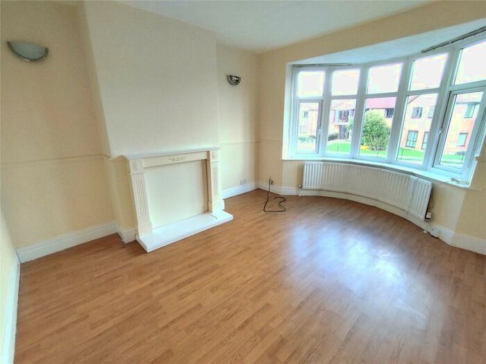 2 Bedroom Apartment To Rent In Lobley Hill Road, Gateshead, Tyne And Wear, NE8
