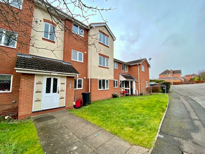 2 Bedroom Flat To Rent In Ash Drive, Measham, DE12