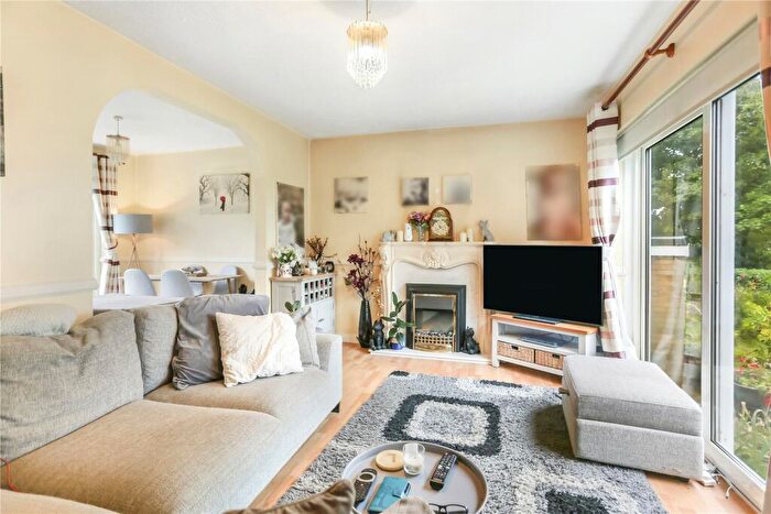 3 Bedroom End Of Terrace House For Sale In Highways, Portslade, Brighton, East Sussex, BN41
