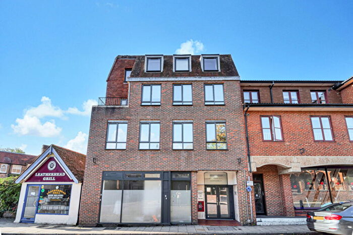 1 Bedroom Apartment For Sale In North Street, Leatherhead, KT22