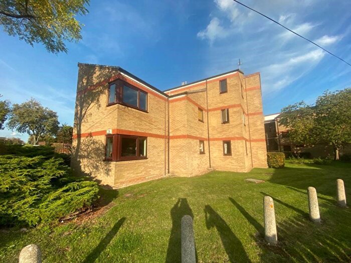 1 Bedroom Flat To Rent In Beaulands Close, Cambridge, CB4