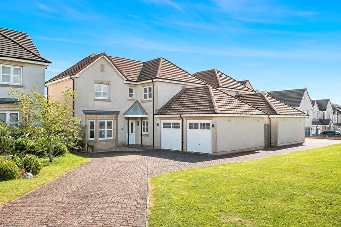 4 Bedroom Detached House For Sale In Livingstone Place, Crossgates, Cowdenbeath, KY4