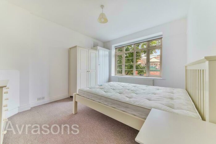 2 Bedroom Apartment To Rent In Forest Hill, London, SE23