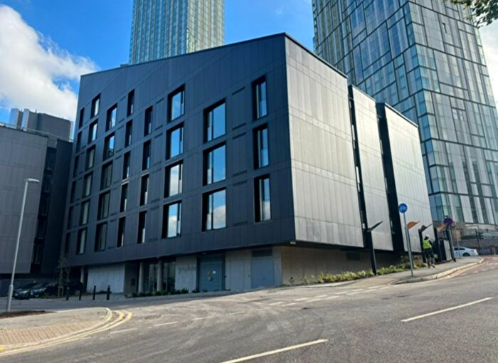 1 Bedroom Flat To Rent In Uptown, Dean Road, Salford, M3