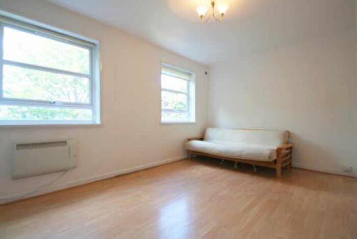 Studio To Rent In Wren View, Hornsey Lane, Highgate, N6