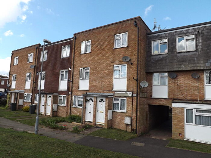 2 Bedroom Maisonette To Rent In Copenhagen Close, Luton, Beds, LU3