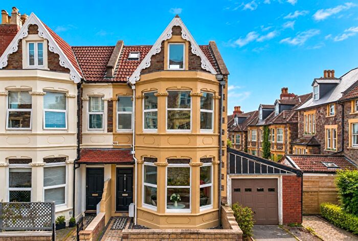 4 Bedroom End Terrace House For Sale In Manor Park, Redland, Bristol, BS6