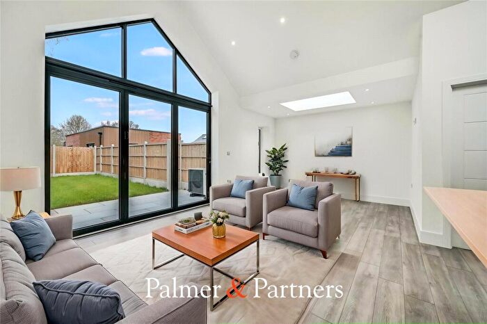 3 Bedroom Detached Bungalow For Sale In Galleywood Road, Great Baddow, Chelmsford, Essex, CM2