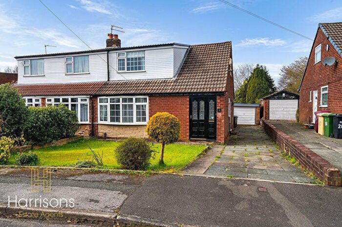 2 Bedroom Semi Detached Bungalow For Sale In Heaton Avenue, Bolton, BL3