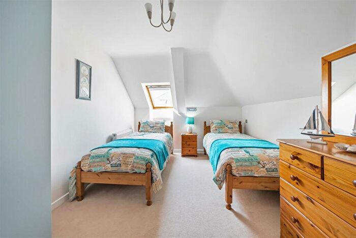 2 Bedroom Apartment For Sale In Stavordale Road, Weymouth, DT4