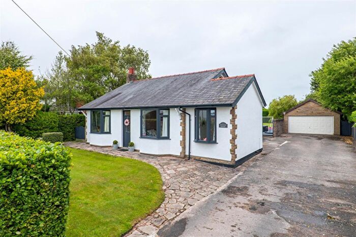 4 Bedroom Detached Bungalow For Sale In Parker Lane, Whitestake, Preston, PR4