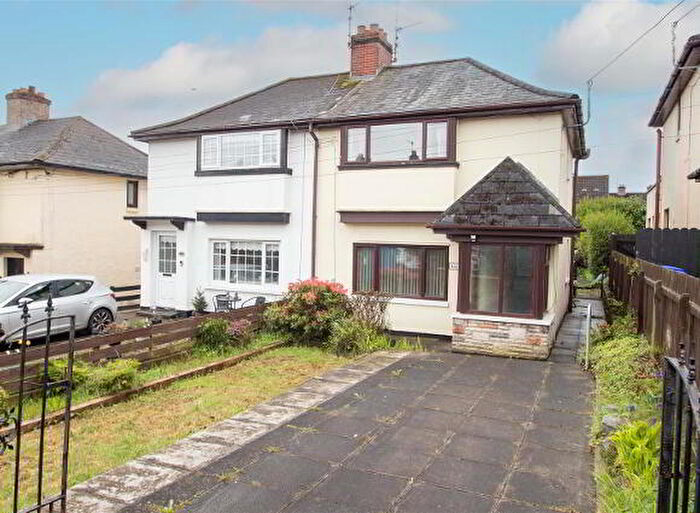 3 Bedroom Semi-Detached House For Sale In Stockmans Lane, Belfast, BT11