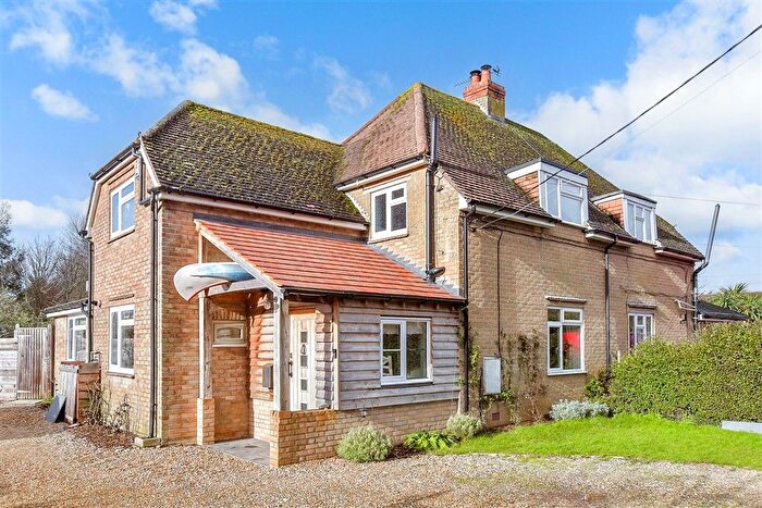 3 Bedroom Semi-Detached House For Sale In Chalk Lane, Sidlesham, Chichester, West Sussex, PO20