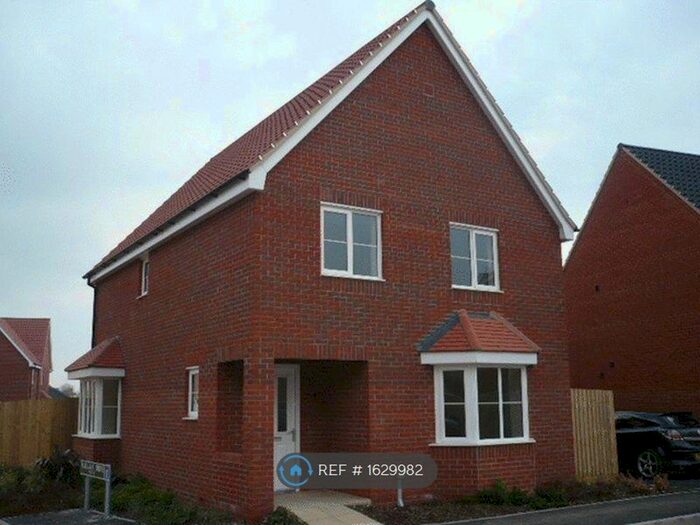 4 Bedroom Detached House To Rent In Sundew Close, Caister-On-Sea, Great Yarmouth, NR30