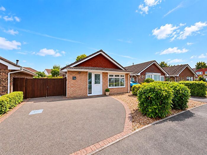 2 Bedroom Detached Bungalow For Sale In Falcon Close, Portishead, BS20