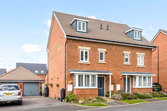 4 Bedroom Semi Detached House For Sale In Hamfield Drive, Hassocks, BN6