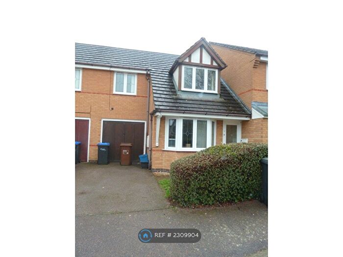 3 Bedroom Terraced House To Rent In Riverstone Way, Northampton, NN4
