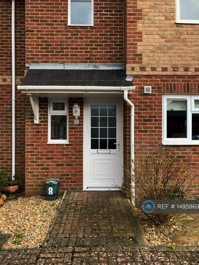 2 Bedroom Terraced House To Rent In Keyhaven Court, Totland Bay, PO39
