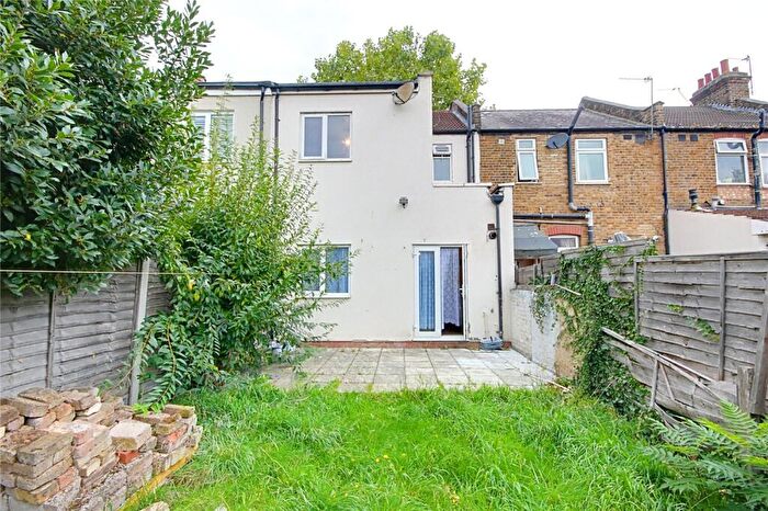 3 Bedroom Terraced House For Sale In Norfolk Road, Enfield, EN3