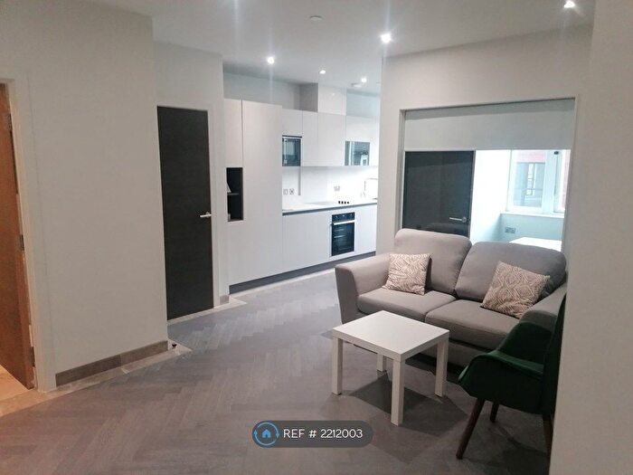 1 Bedroom Flat To Rent In Duke Street, Reading, RG1