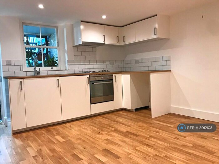 1 Bedroom Flat To Rent In Newick Road, London, E5