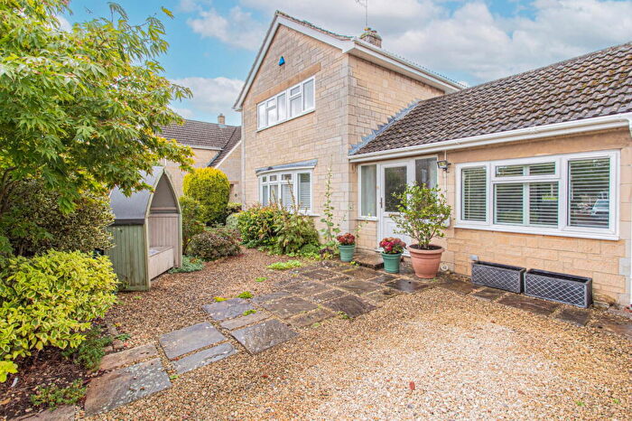 3 Bedroom Detached House For Sale In Cherry Orchard Road, Tetbury, GL8
