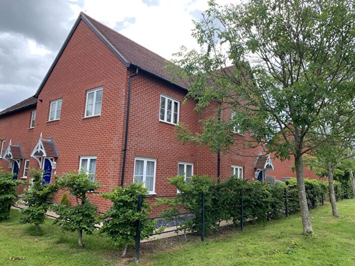 2 Bedroom Flat To Rent In Bluebell Court, Whiteley, PO15