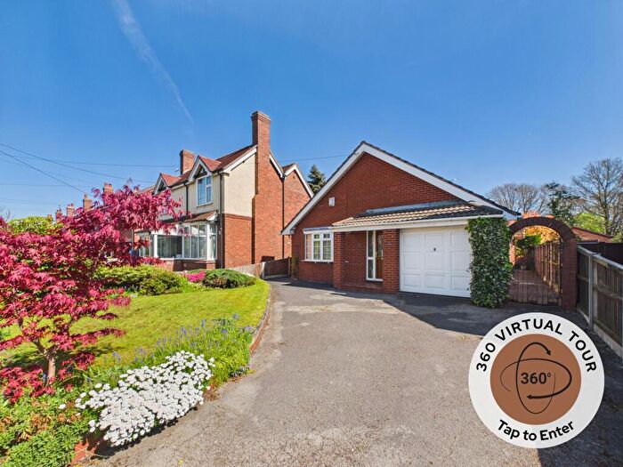 2 Bedroom Bungalow For Sale In Elworth Road, Sandbach, CW11