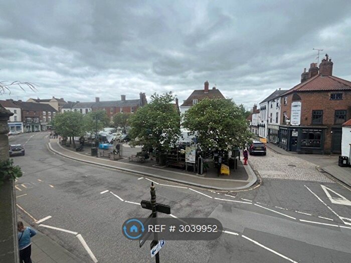 2 Bedroom Maisonette To Rent In High Street, Horncastle, LN9
