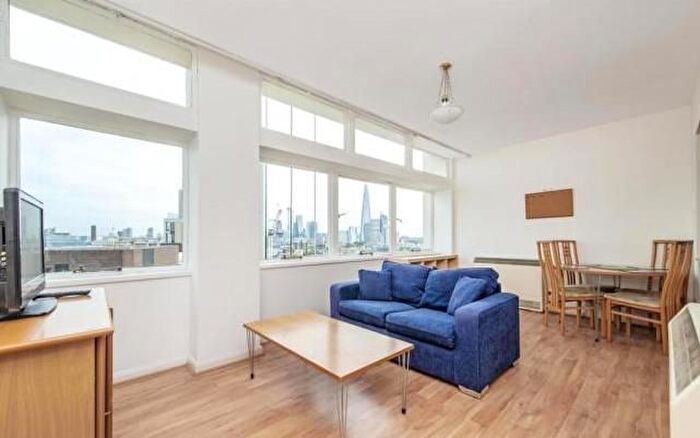 1 Bedroom Flat For Sale In Newington Causeway, London, SE1