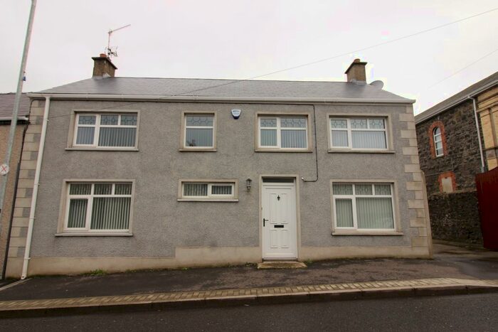 3 Bedroom Terraced House To Rent In Main Street, Glenavy, Crumlin, County Antrim, BT29