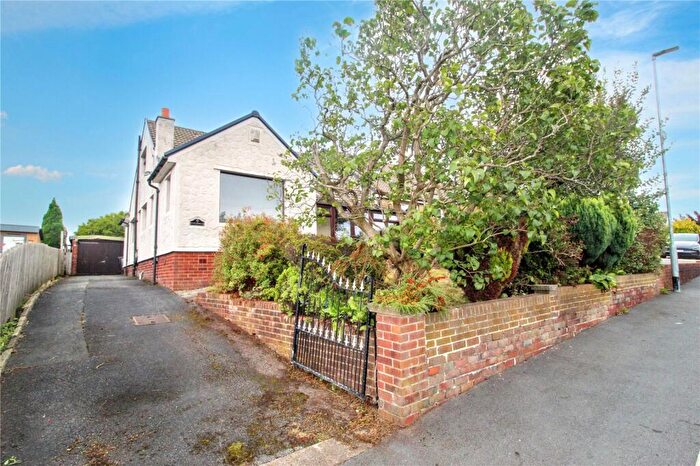 3 Bedroom Semi Detached House For Sale In West Lodge Crescent, Huddersfield, West Yorkshire, HD2