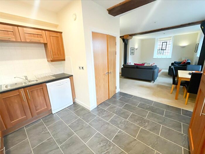 2 Bedroom Apartment To Rent In Steam Mill Street, Chester, CH3