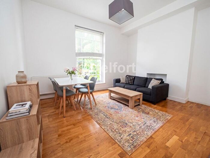 2 Bedroom Apartment To Rent In St. John's Grove, London, N19