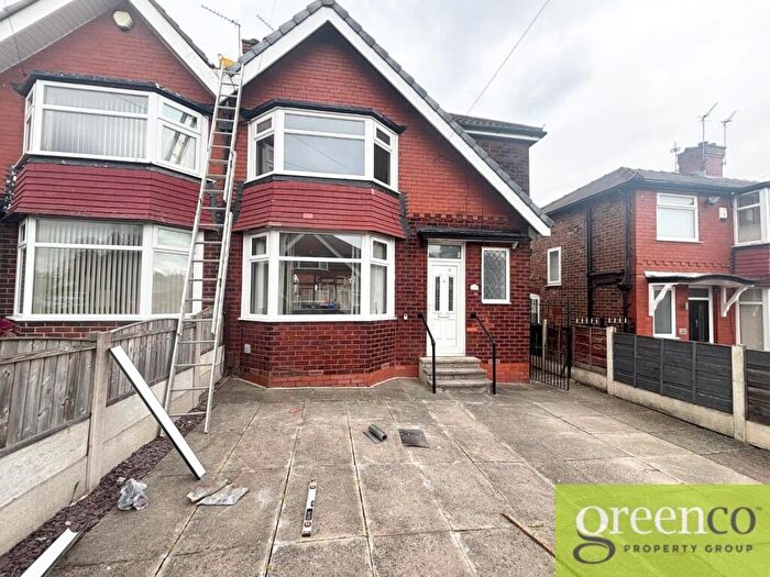 3 Bedroom Semi-Detached House To Rent In Runnymeade, Swinton, Salford, M27